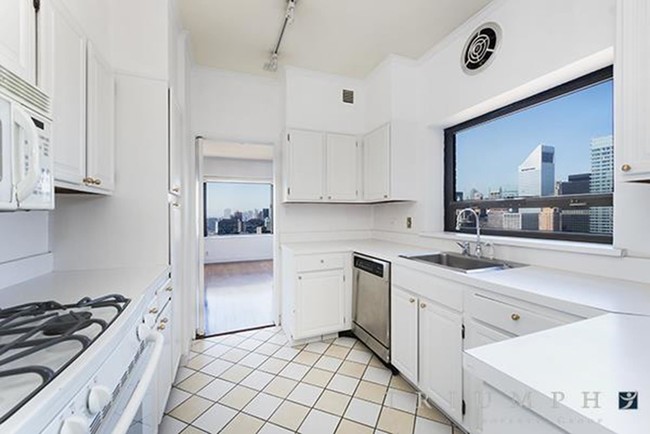 Foto del edificio - 425 East 58th Street