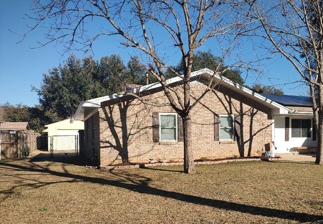 Building Photo - 5650 Talquin Ave