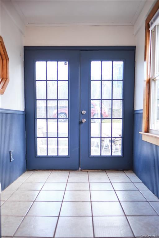 Building Photo - 147 Spring Valley St