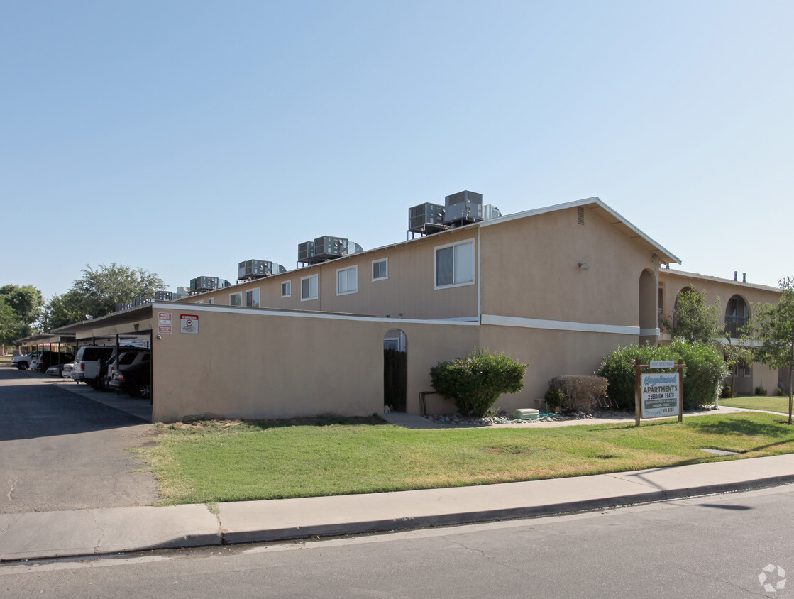 Primary Photo - HAZELWOOD APARTMENTS