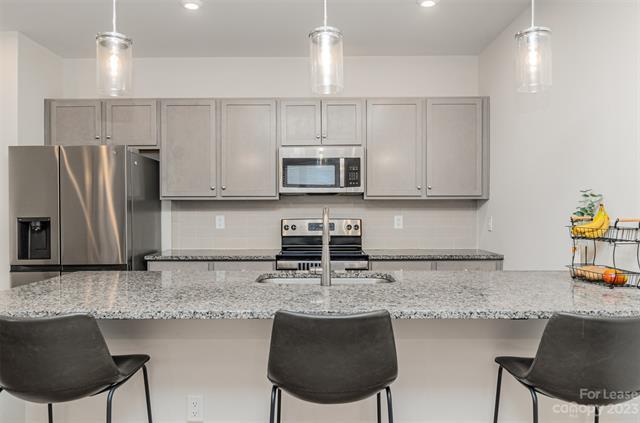 Building Photo - 7014 Fairmile Run