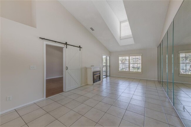 Building Photo - 134 Sun Isle Cir
