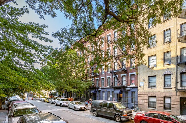 Building Photo - 265-273 W 146th St