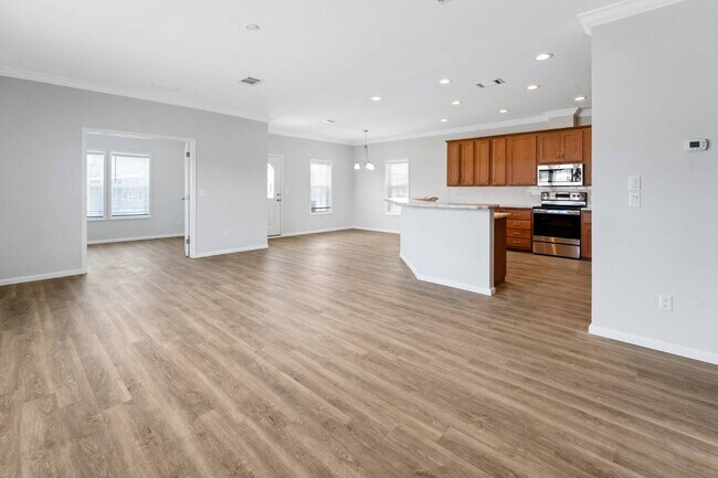 Foto del edificio - 3104 Walden Shores Blvd