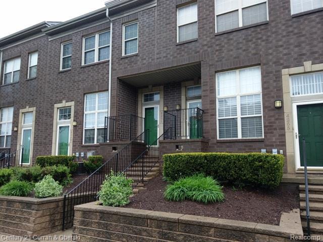 Building Photo - 4251 Schaefer Rd