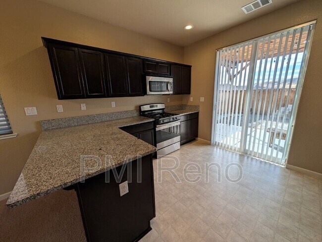 Foto del edificio - 3683 Hollywood Park Drive