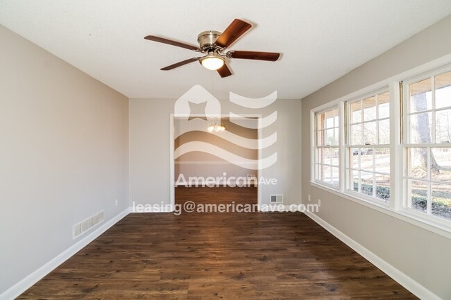 Building Photo - 718 Baffin Bay Rd