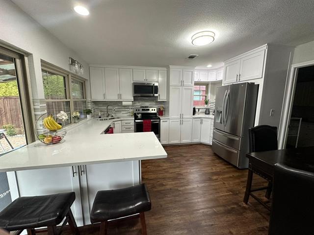 Building Photo - 1803 Redbud Cir