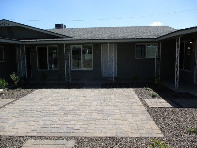Primary Photo - 6234 N. 12th Place #2