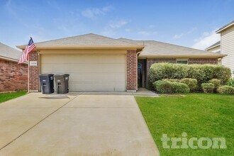 Building Photo - 12216 Hunters Crossing Ln