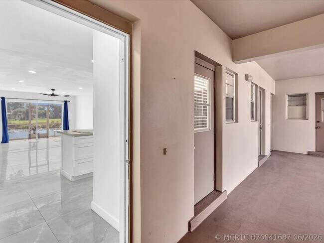 Building Photo - 2451 SW 82nd Ave