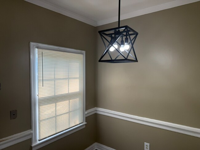 Foto del edificio - 2144 Rexford Rd