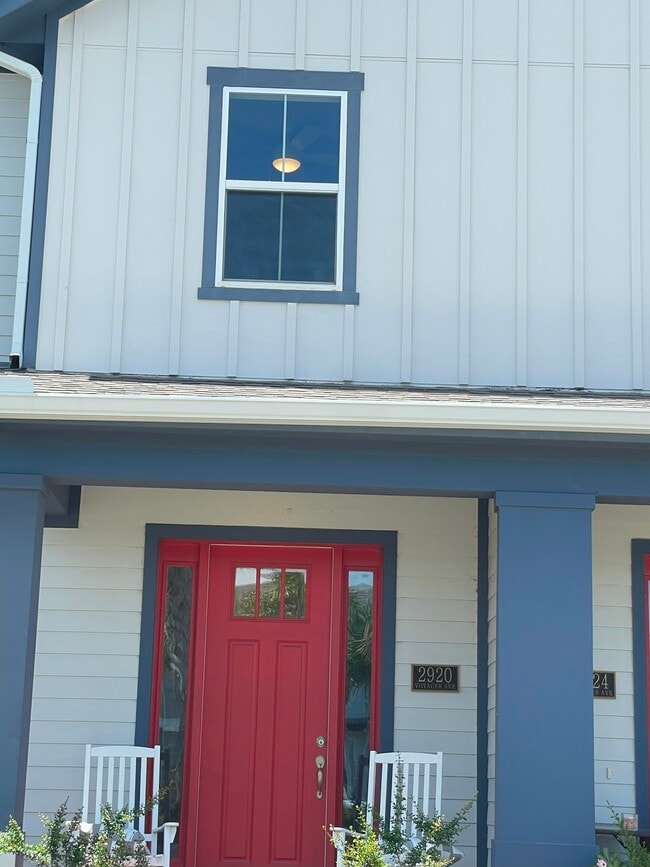 Building Photo - 2920 Voyager Ave