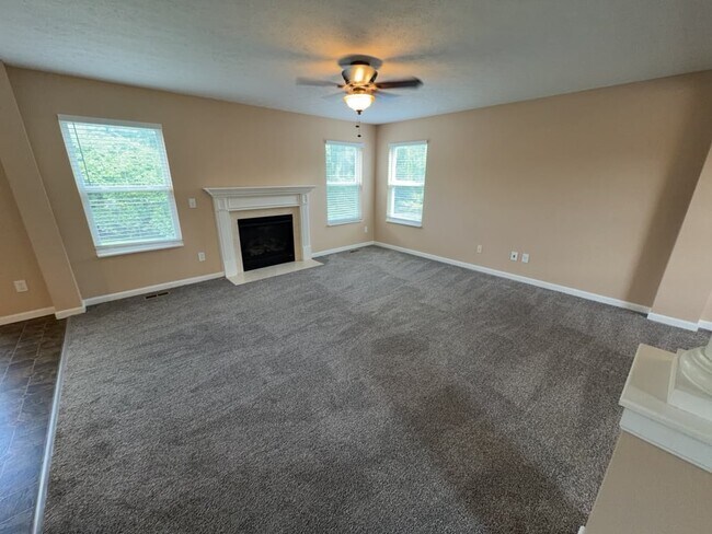Foto del edificio - 5095 Oak Creek Trail