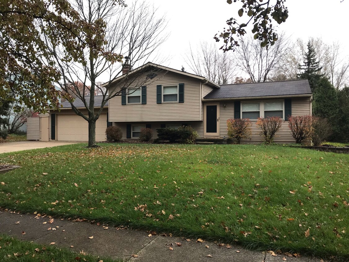 Primary Photo - 4566 Chatwood Dr