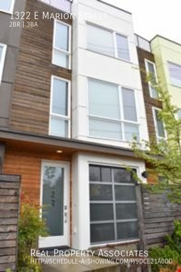 Building Photo - Townhouse in Seattle