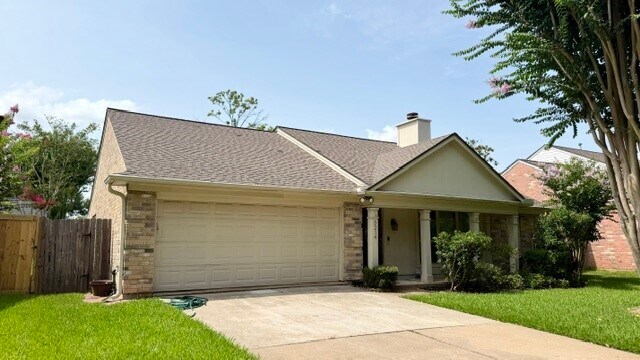 Foto del edificio - 3214 Lakefield Way