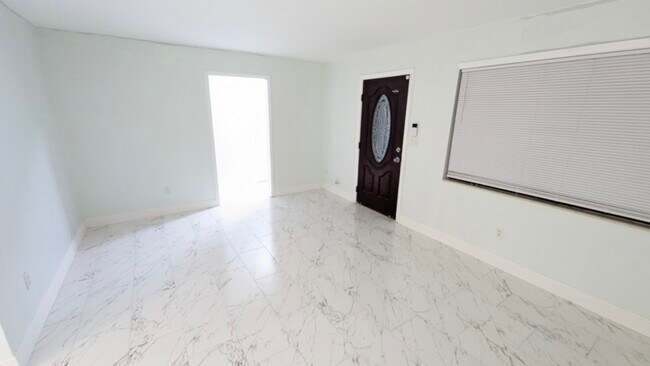 Foto del edificio - 1616 Elizabeth St