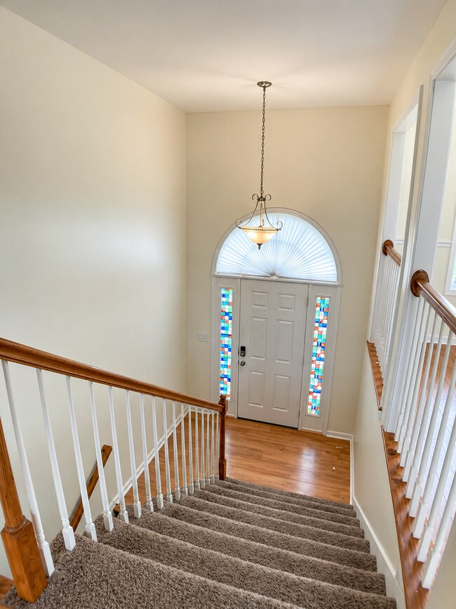 Foto del edificio - Welcome to Your Next “Wow” Home!