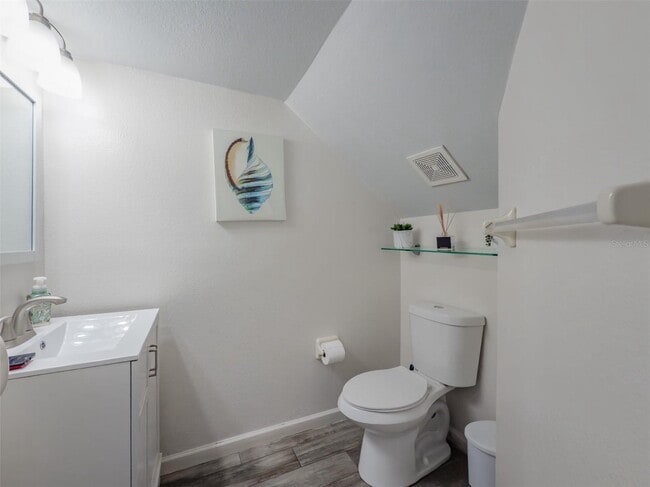 Building Photo - 724 Kensington Lake Cir