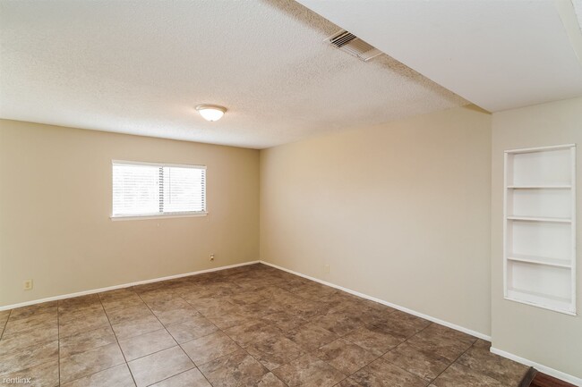 Building Photo - 4 br, 2 bath House - 8923 Athens
