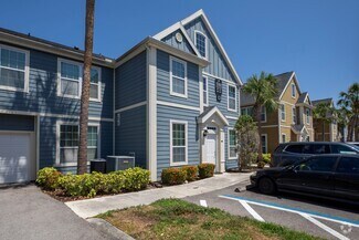 Building Photo - 5501 Rosehill Rd