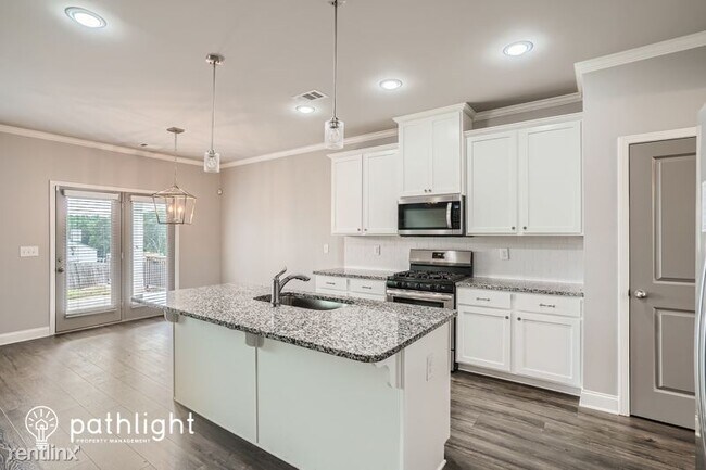 Building Photo - 5 br, 3 bath House - 505 Gwinnett St UNIT