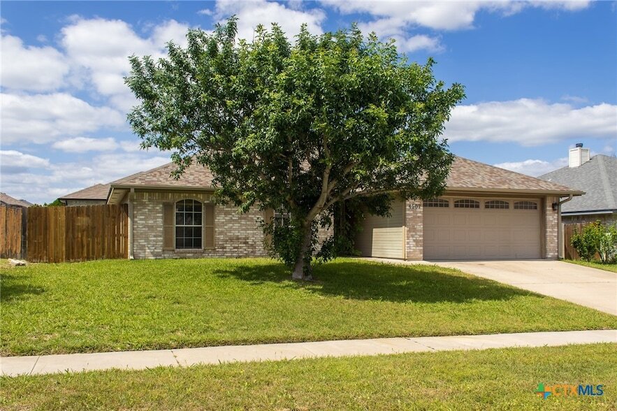 Foto principal - 4507 Aspen Dr