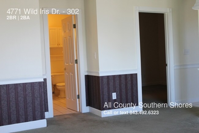 Building Photo - 4771 Wild Iris Dr