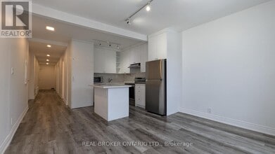 Building Photo - 2199 Gerrard St E