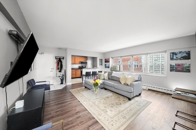 Foto del edificio - 4970 N Marine Dr