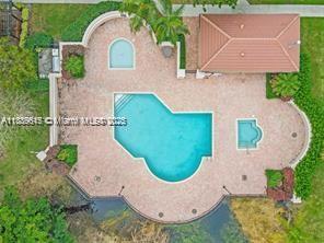 Foto del edificio - 8801 Wiles Rd