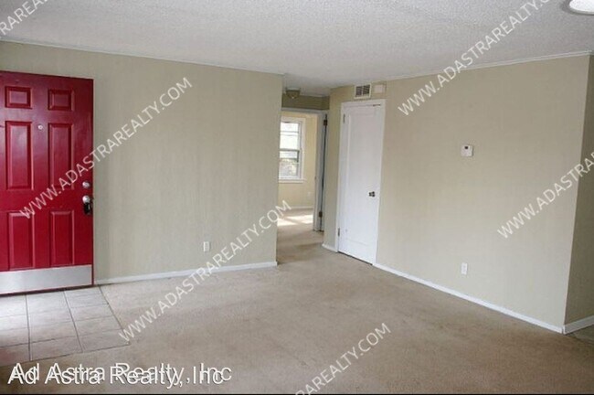 Foto del edificio - 2 br, 2 bath House - 9317 E 68th St