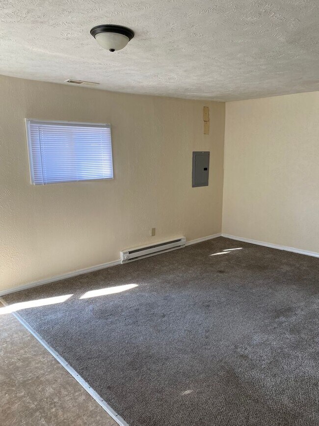 Foto del edificio - Cozy One bedroom Duplex located in Muncie, IN