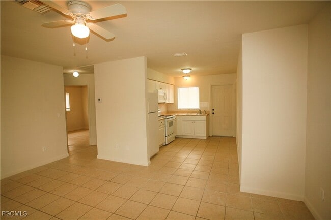 Foto del edificio - 122 Gordon Ave S