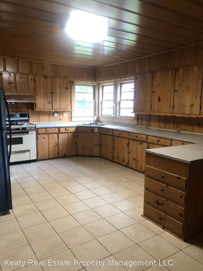 Building Photo - 2 br, 1 bath House - 220 Dean