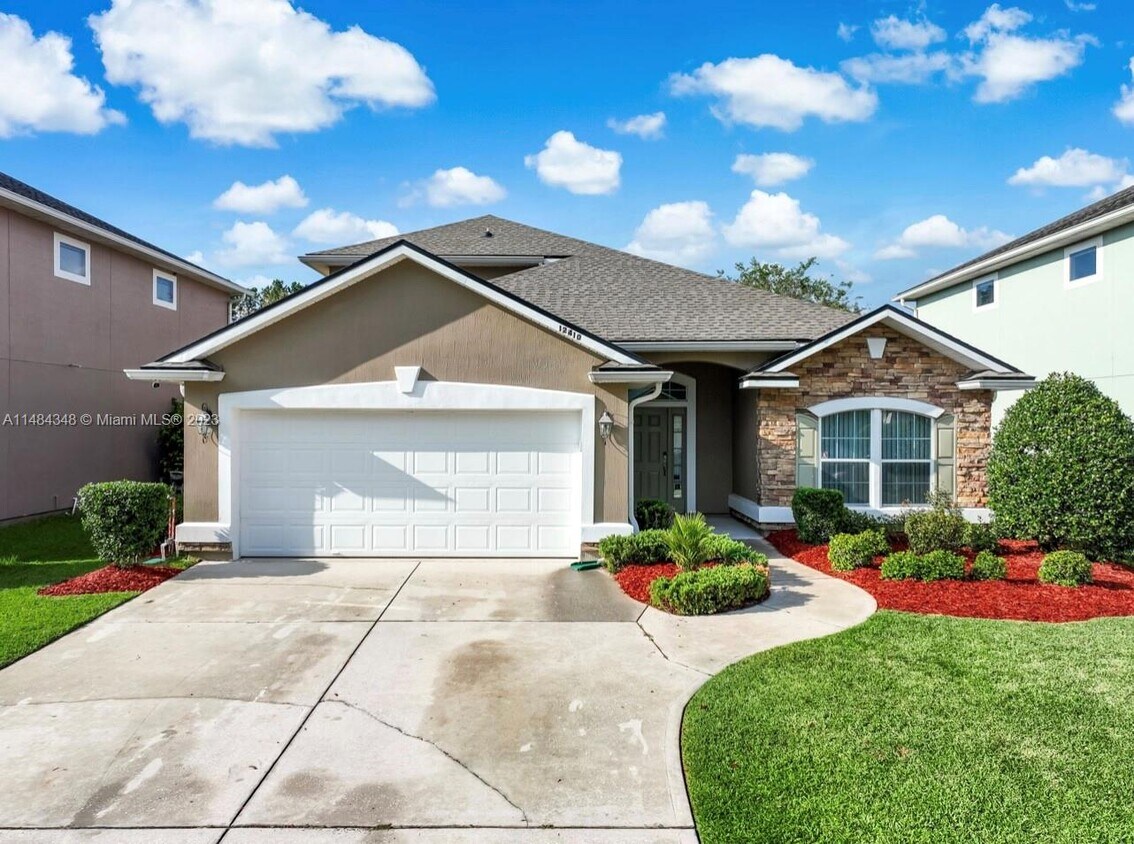 Primary Photo - 12410 Cadley Cir