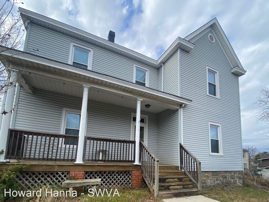 4 br, 2 bath House - 119 18th Street SE - House Rental in Roanoke, VA ...