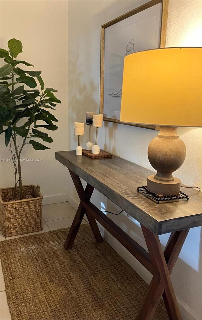 Building Photo - 17820 NW 73rd Ave