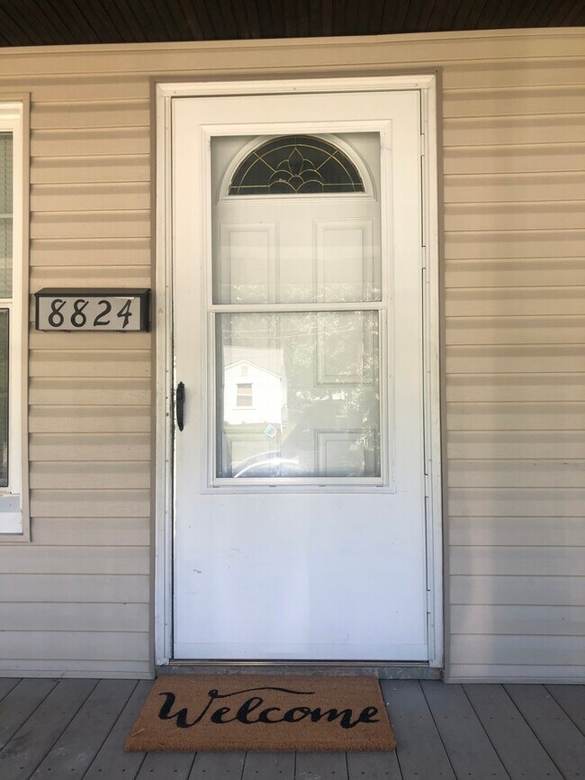 Foto del edificio - $1,050 A MONTH - NO SECTION 8