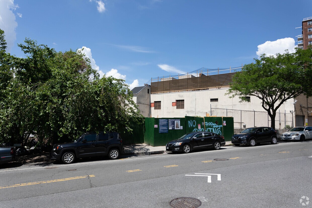 1819 Sedgwick Ave, Bronx, NY 10453 Apartments in Bronx, NY