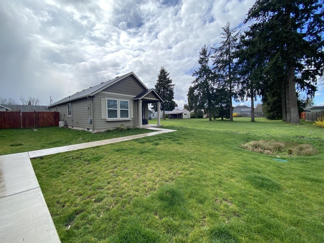 Photo - 3544 Hickory Ave (Eugene, OR)
