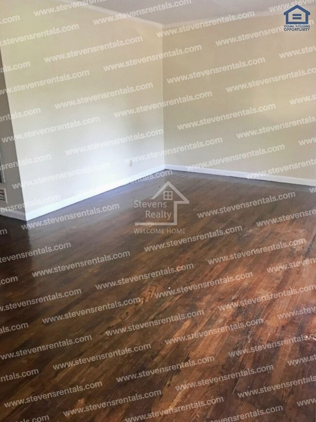 Foto del edificio - 929 Deerfield Dr