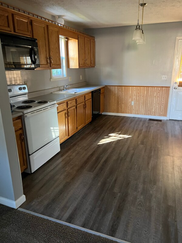 Foto del edificio - 109 S 6th St