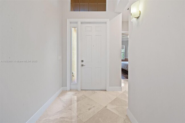 Building Photo - 8186 Fiera Ridge Dr