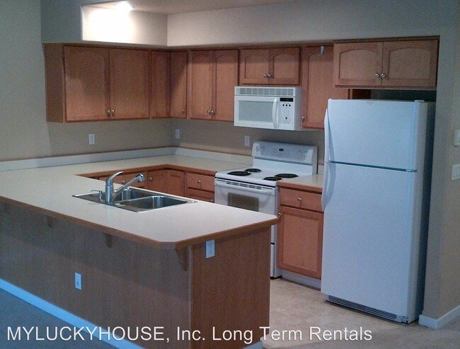 Building Photo - 20898 Nova Loop