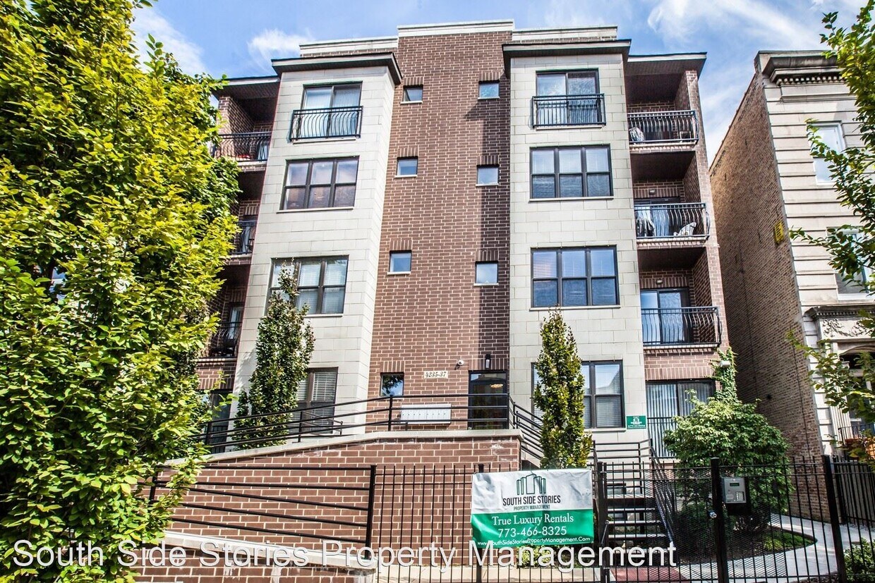 Primary Photo - 4235 S Calumet Ave