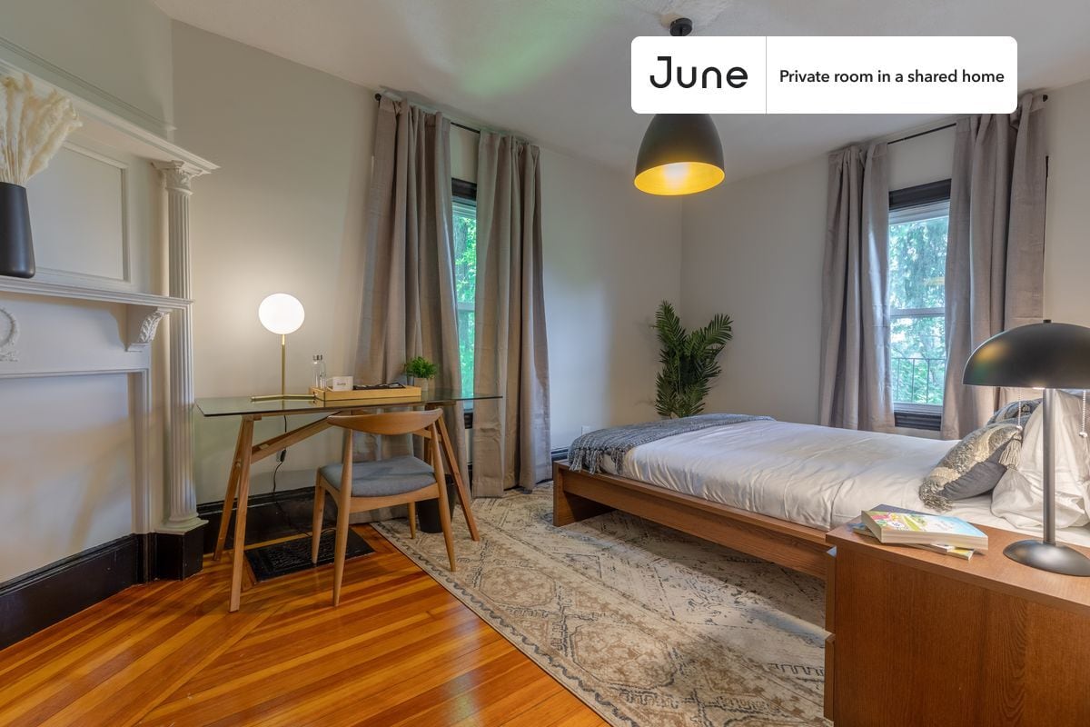 Room in Shared 5 bed/2 bath home - Room in Shared 5 bed/2 bath home