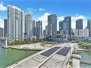 Building Photo - 350 S Miami Ave