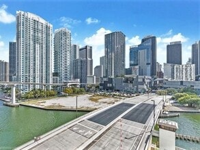 Building Photo - 350 S Miami Ave